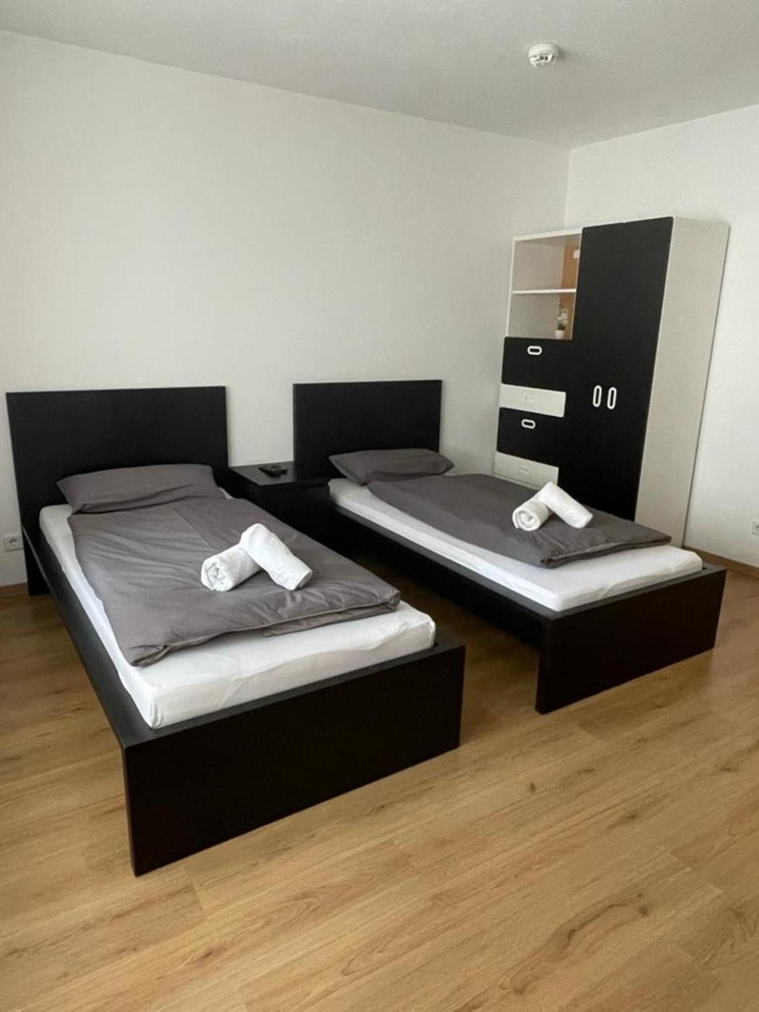 Apartamento Renoviert, Modern Und Ruhig Núremberg Exterior foto